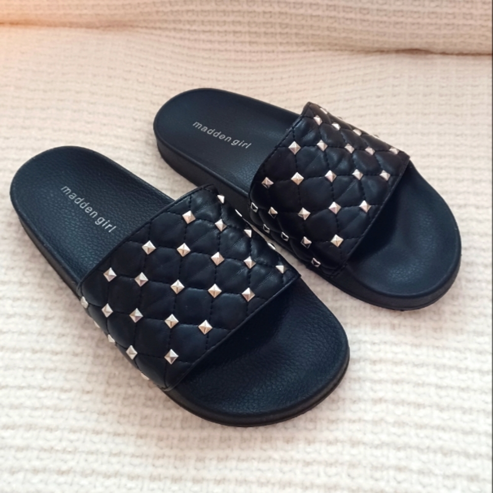 Madden Girl slides